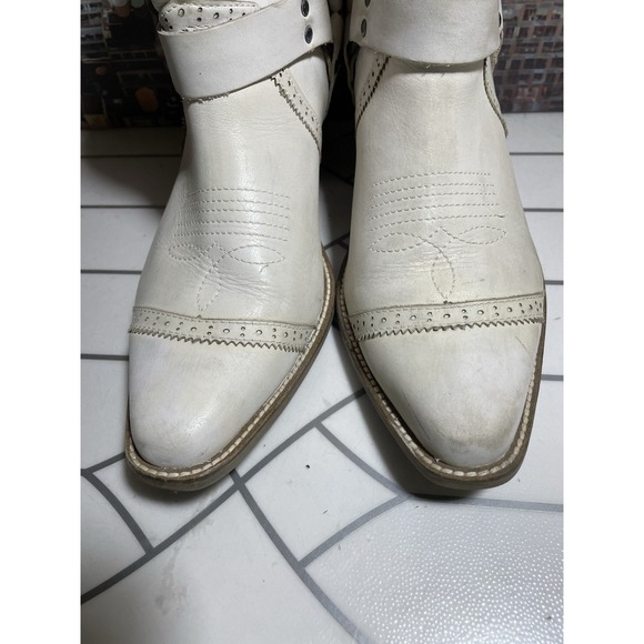 Dingo Gummy Bear Snip Toe Womens Off White Leather Casual Ankle Boots 11 M - Picture 12 of 15